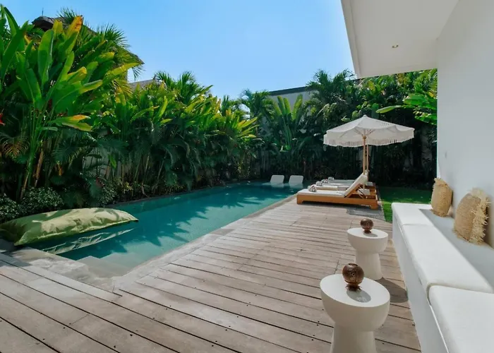 Rated 4br Just 5 Min To Finns Club * Canggu
