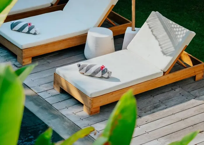Villa Rated 4br Just 5 Min To Finns Club Canggu