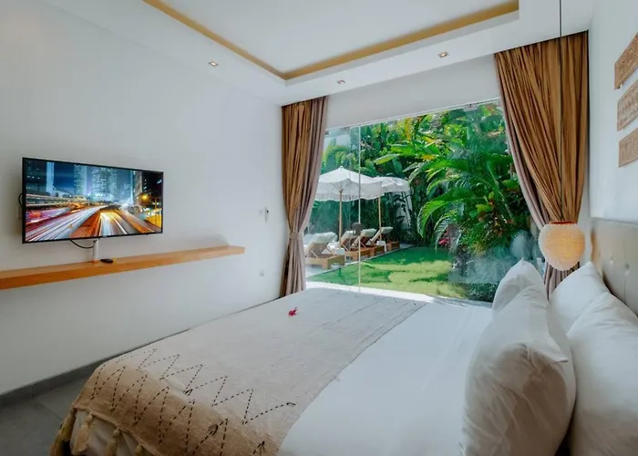 Rated 4br Just 5 Min To Finns Club *