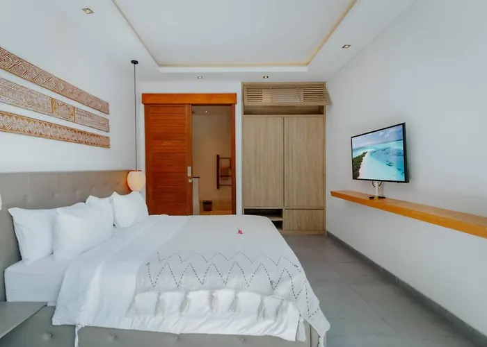 Rated 4br Just 5 Min To Finns Club Canggu