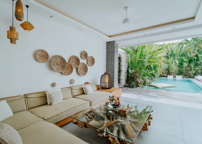 Rated 4br Just 5 Min To Finns Club Villa Canggu